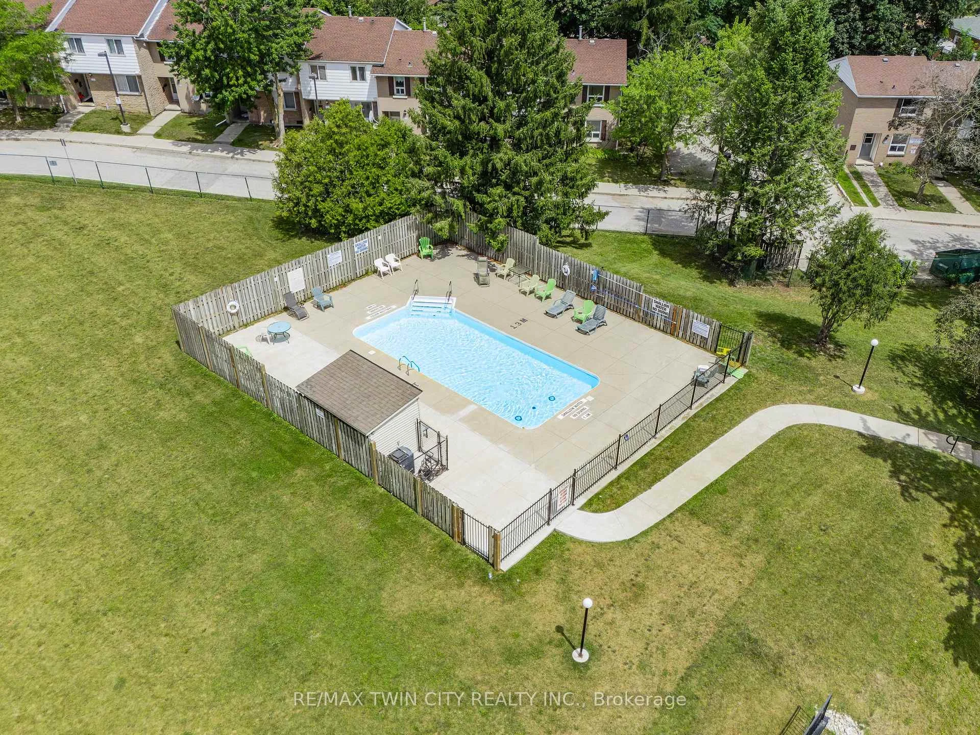 Photo 41 of Unit 605, 1100 Courtland Avenue E, Kitchener, Vanier - Kitchener — HOMEH