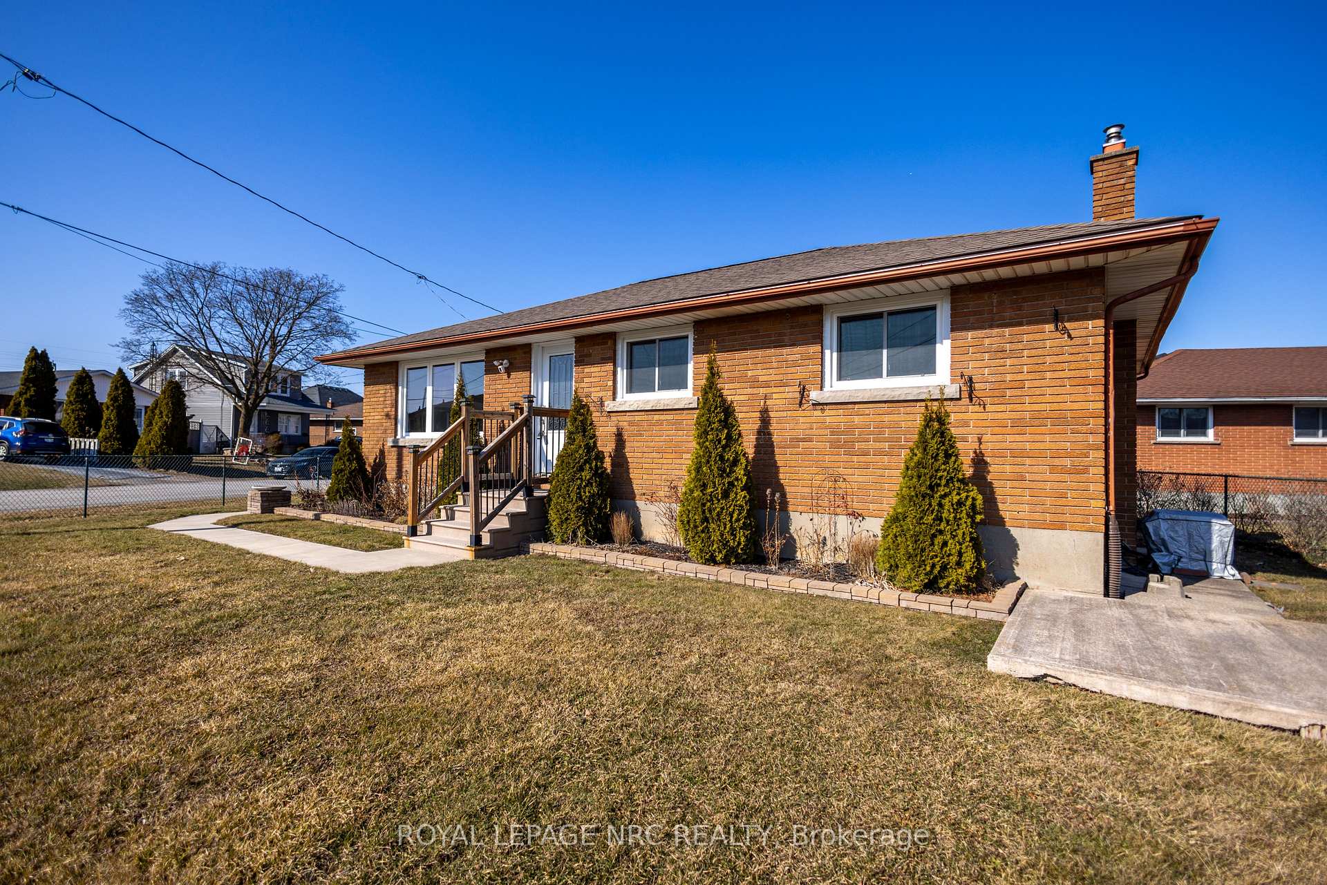 Photo 34 of 72 Battle Street, Thorold, Thorold Downtown — HOMEH