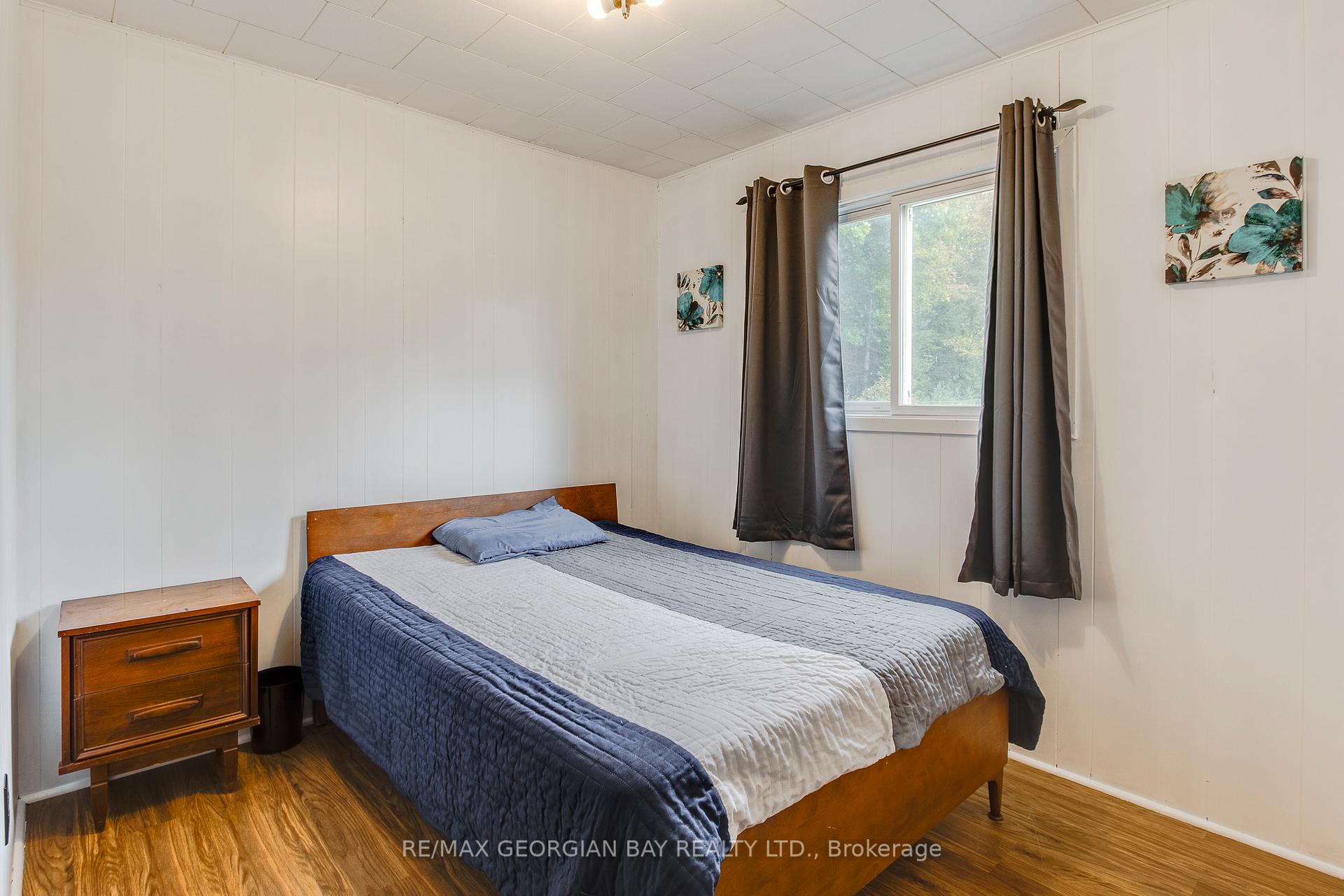 Photo 17 of 69 Albert Avenue, Tiny, Rural Tiny — HOMEH