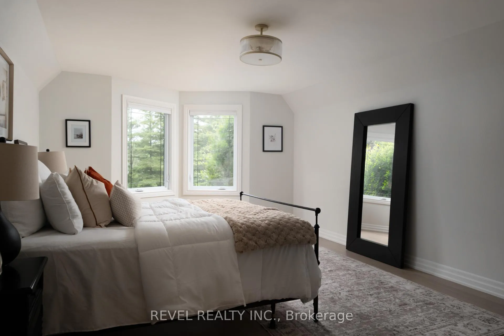 Photo 25 of 32 Cedar Drive, Caledon, Rural Caledon — HOMEH