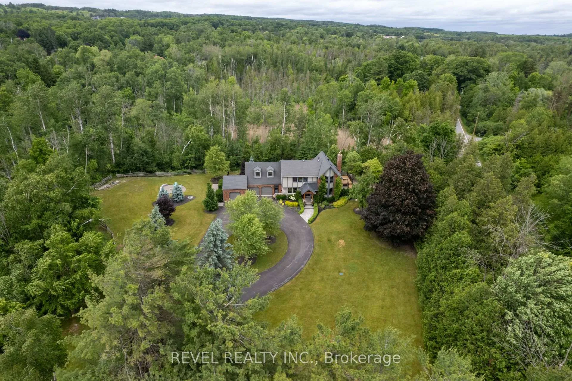 Photo 48 of 32 Cedar Drive, Caledon, Rural Caledon — HOMEH