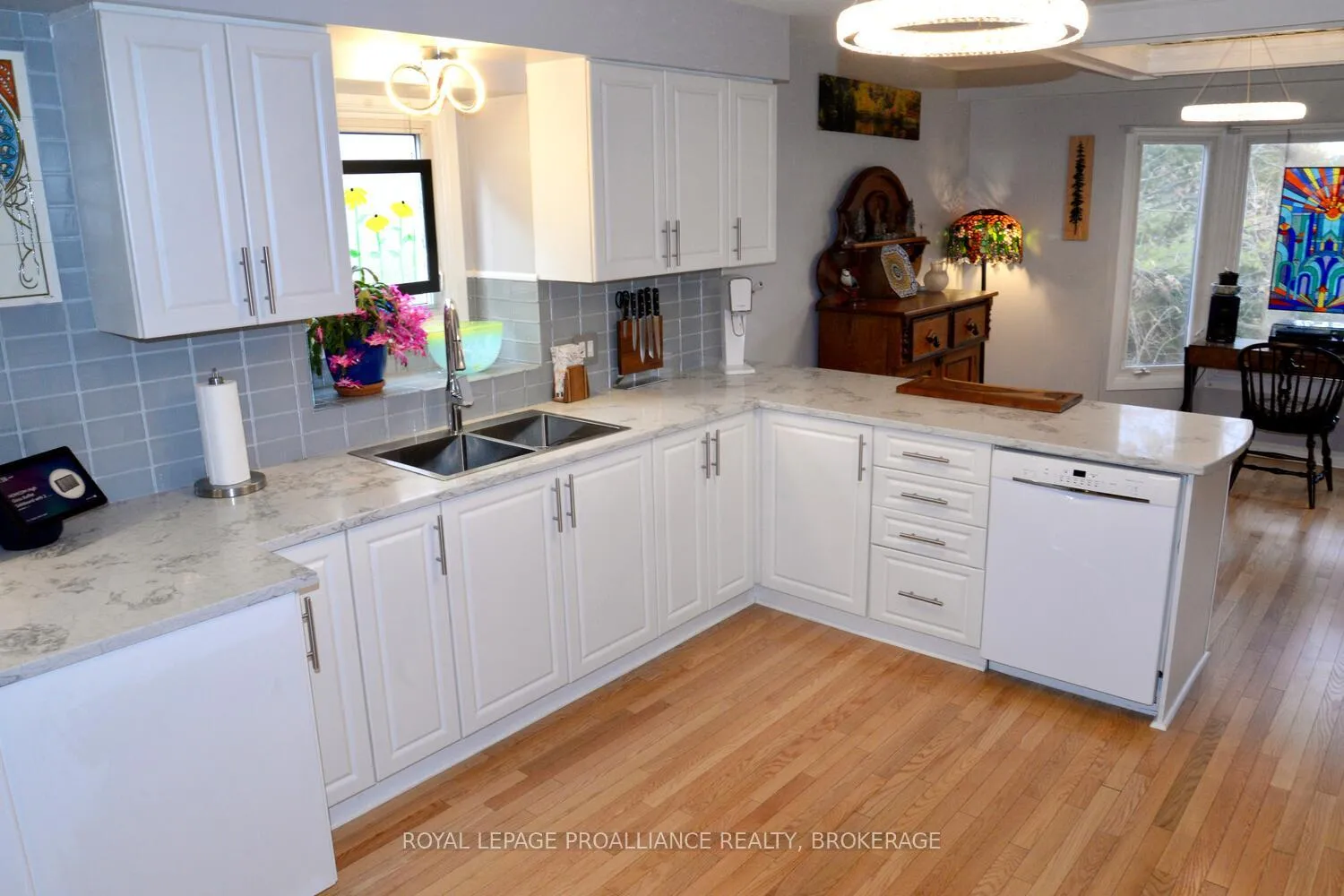 Photo 17 of 59 Glencoe Crescent, Kingston, West of Sir John A. Blvd — HOMEH