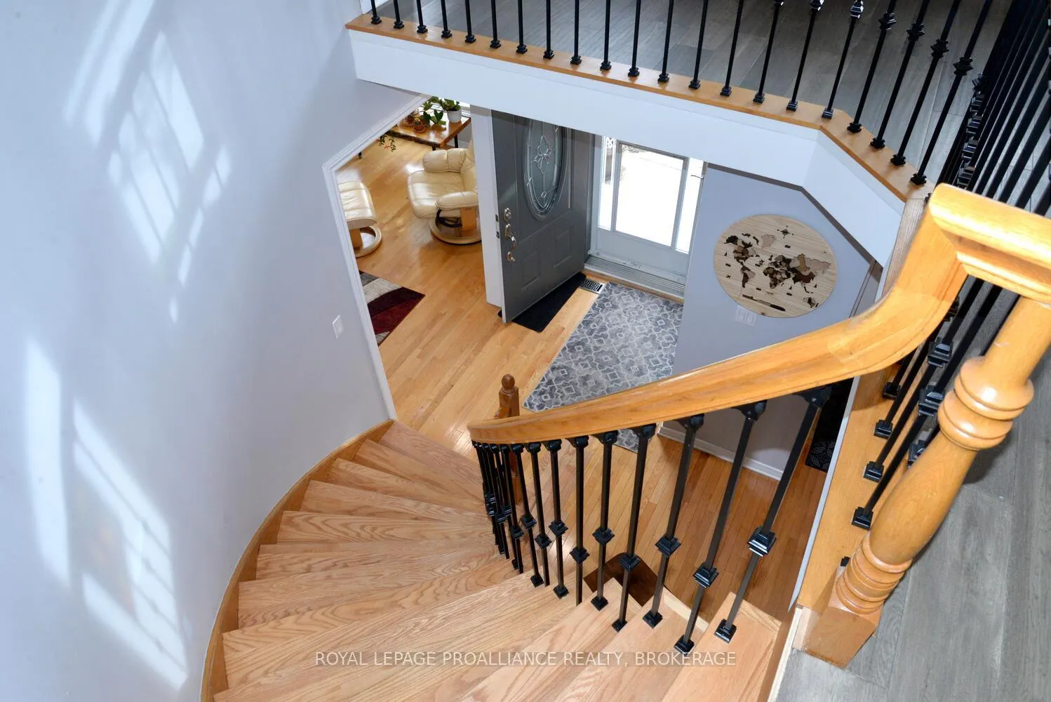 Photo 20 of 59 Glencoe Crescent, Kingston, West of Sir John A. Blvd — HOMEH