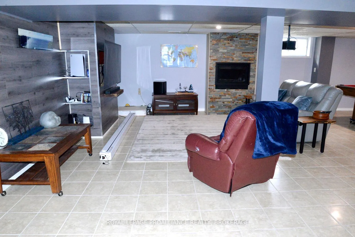 Photo 31 of 59 Glencoe Crescent, Kingston, West of Sir John A. Blvd — HOMEH