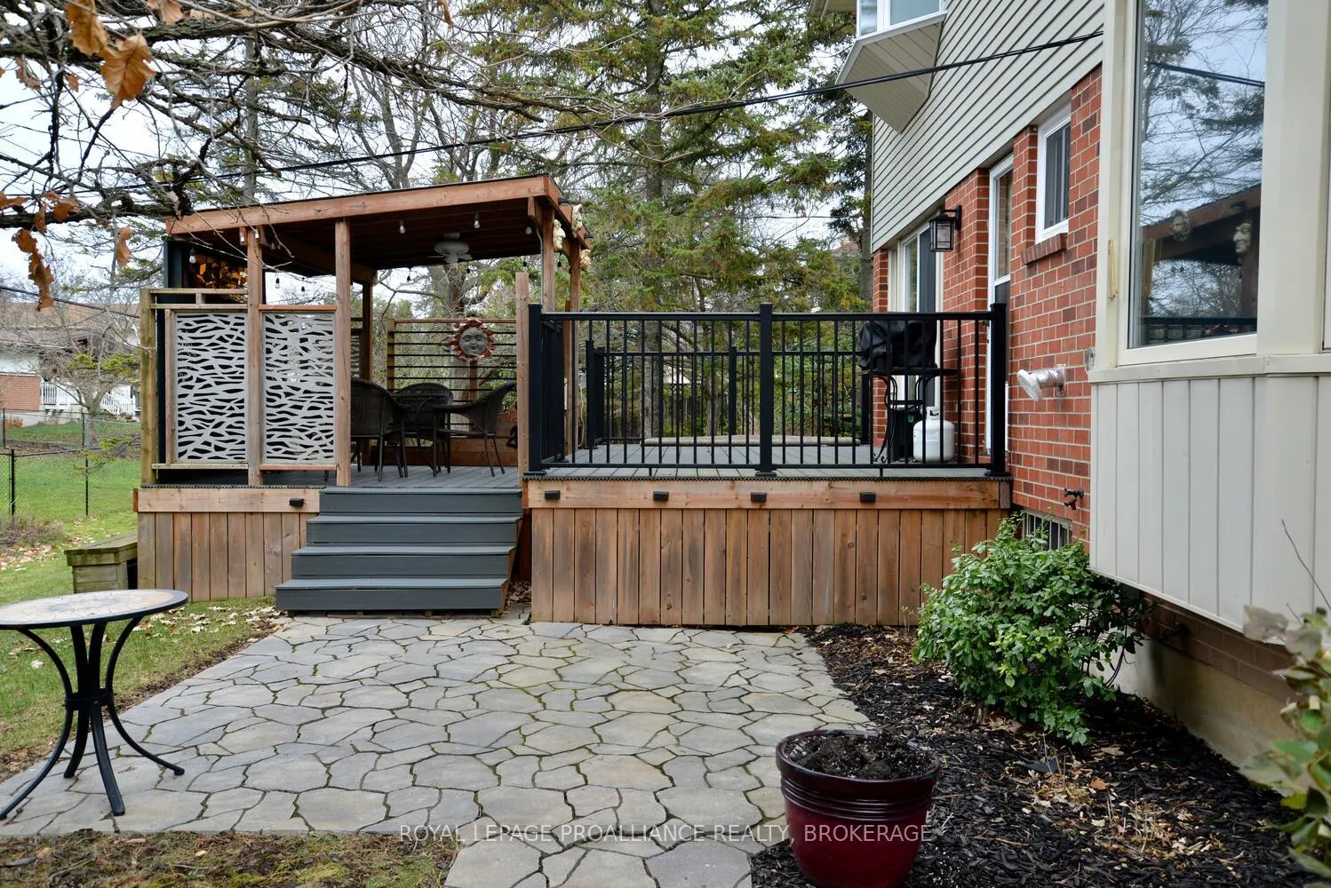Photo 37 of 59 Glencoe Crescent, Kingston, West of Sir John A. Blvd — HOMEH