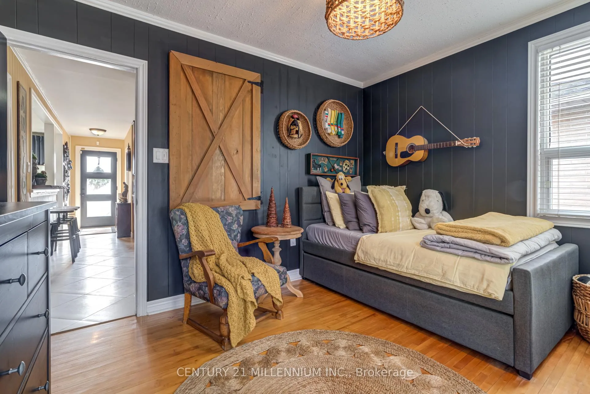 Photo 11 of 30 Clarence Street, Brampton, Downtown Brampton — HOMEH