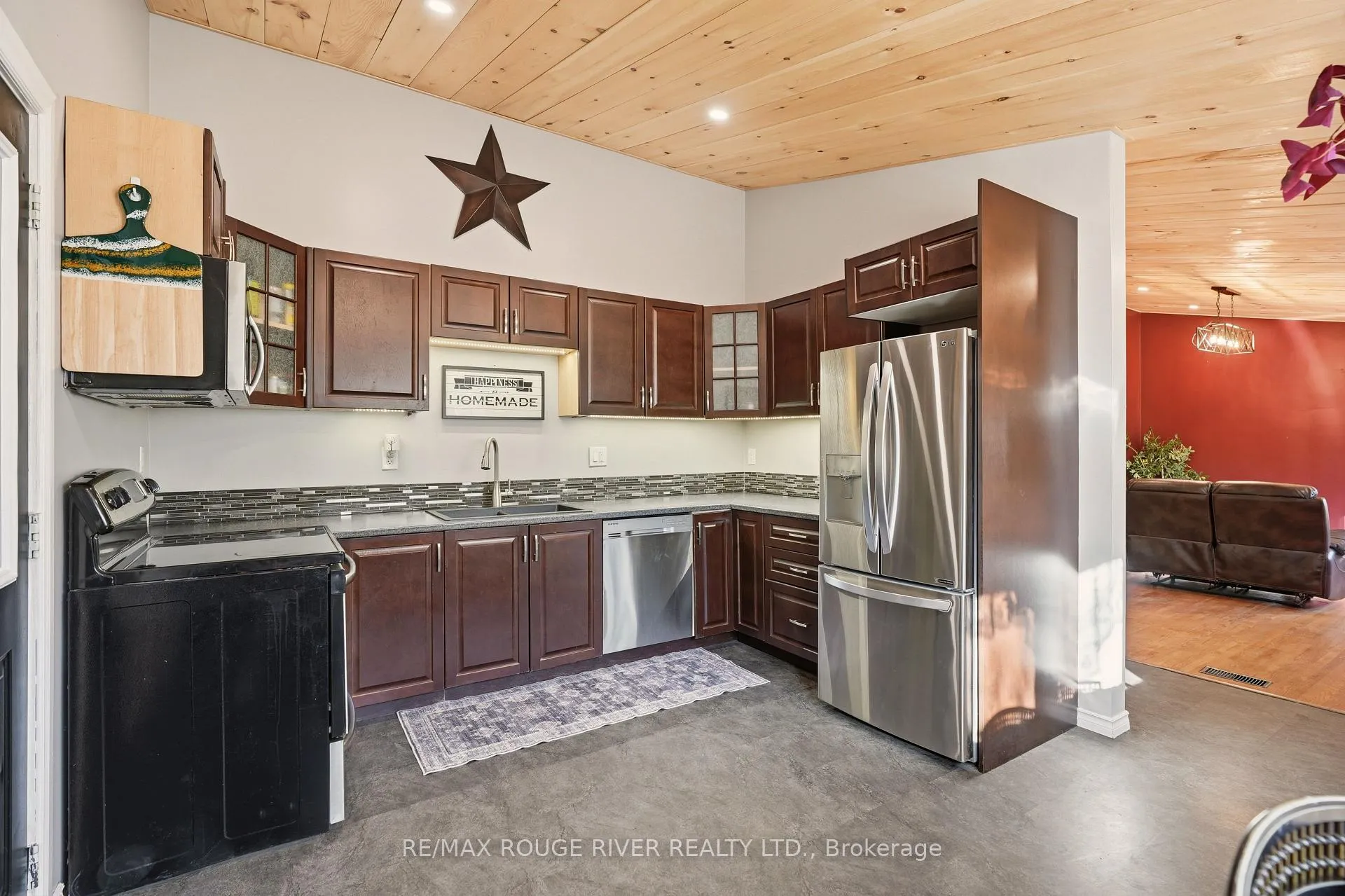 Photo 19 of 474 Wardell Street, Tay, Port McNicoll — HOMEH