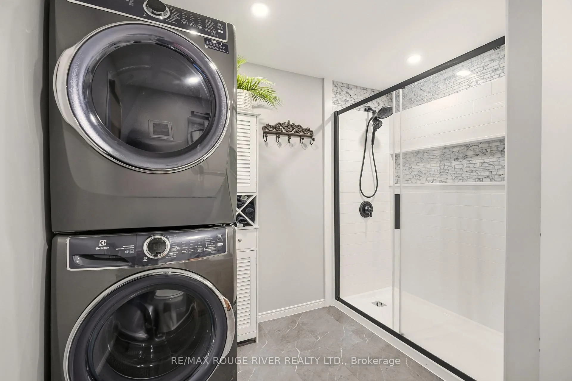 Photo 37 of 474 Wardell Street, Tay, Port McNicoll — HOMEH