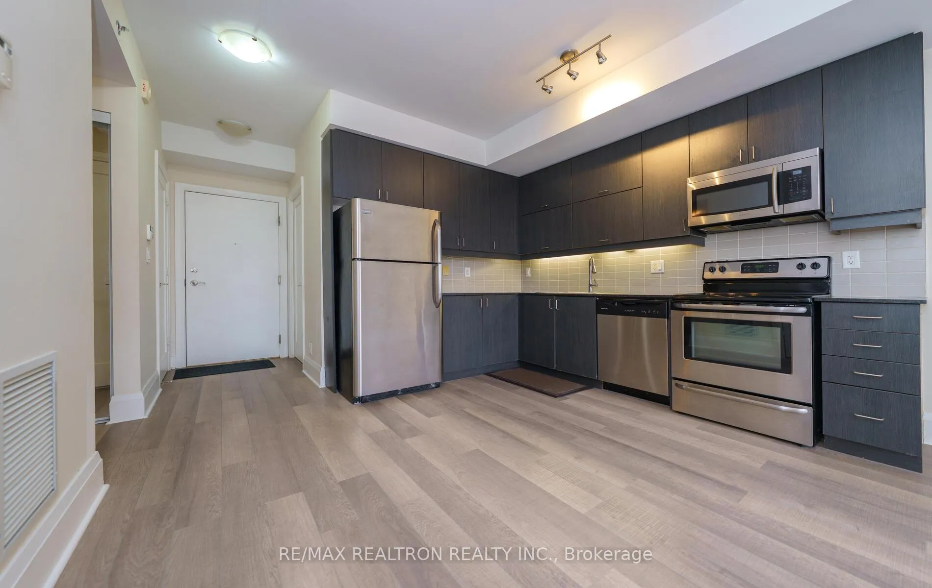 Photo 2 of Unit 129, 28 Prince Regent Street, Markham, Cathedraltown — HOMEH