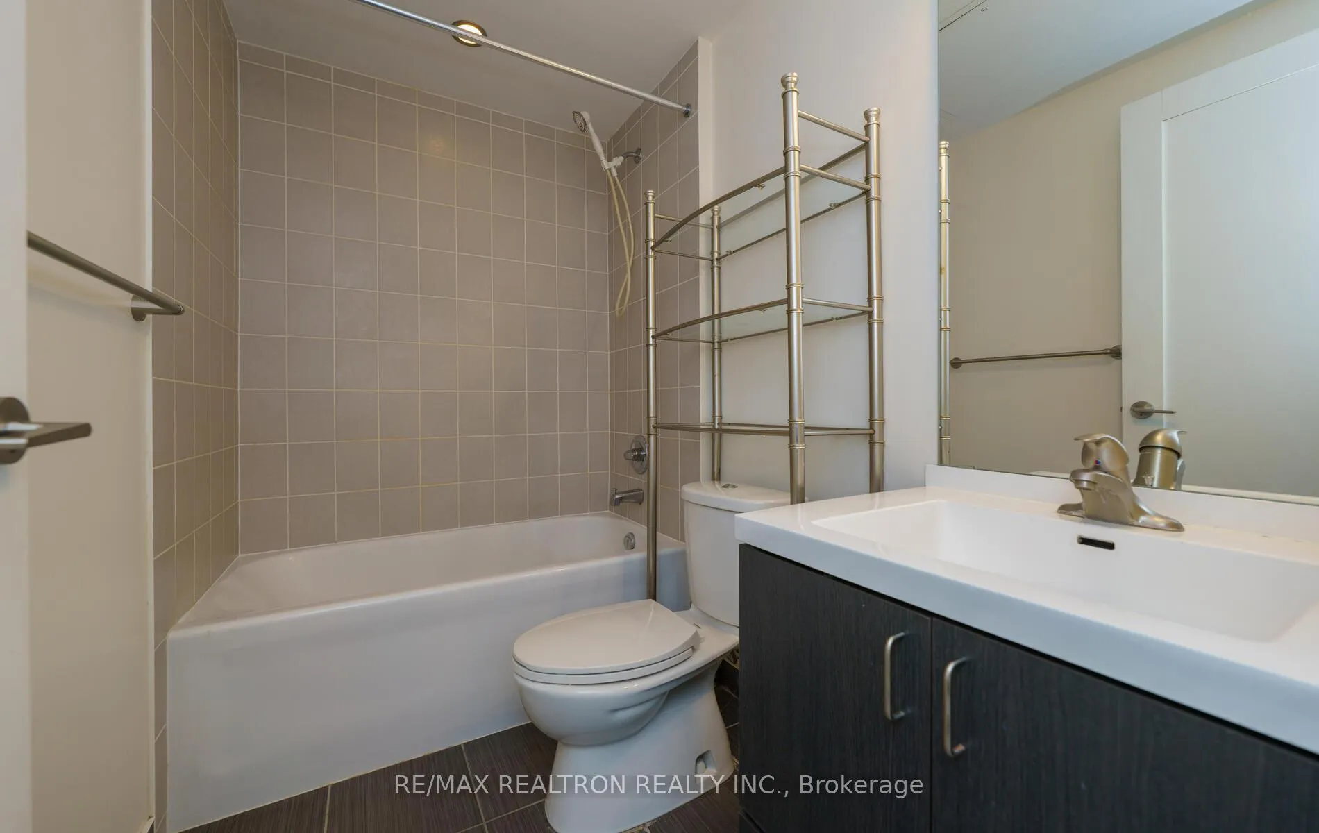 Photo 13 of Unit 129, 28 Prince Regent Street, Markham, Cathedraltown — HOMEH