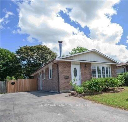 Front of Unit Bsmt, 45 Snowball Crescent