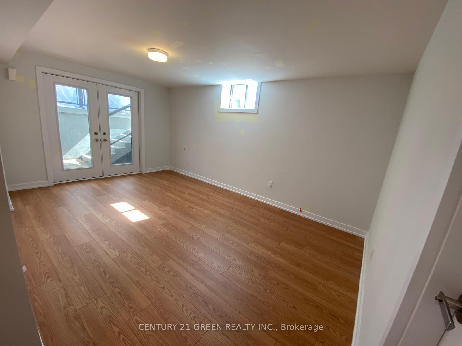 Photo 2 of Unit Lower, 29 Danielle Moore Circle, Scarborough, Bendale — HOMEH