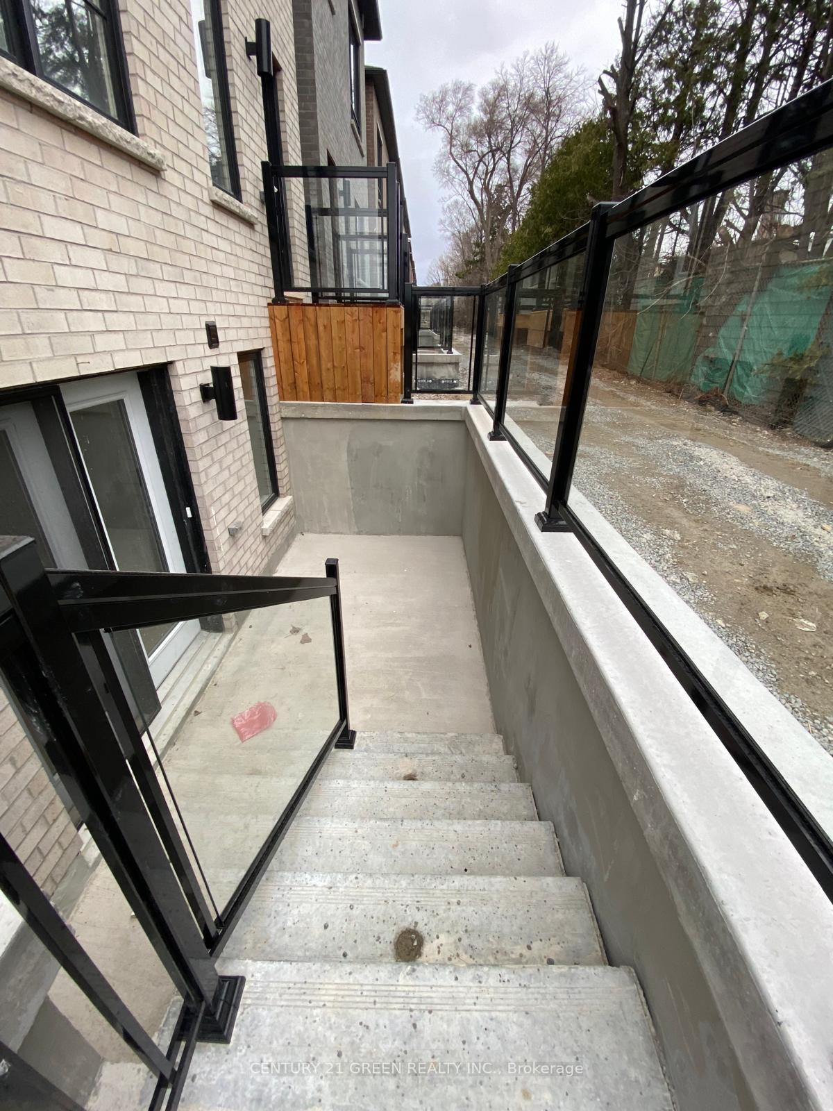 Photo 9 of Unit Lower, 29 Danielle Moore Circle, Scarborough, Bendale — HOMEH