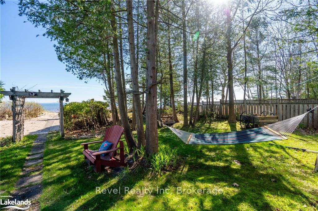 Photo 11 of 1336 Tiny Beaches Road N, Tiny, Rural Tiny — HOMEH
