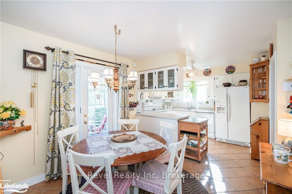 Photo 13 of 1336 Tiny Beaches Road N, Tiny, Rural Tiny — HOMEH