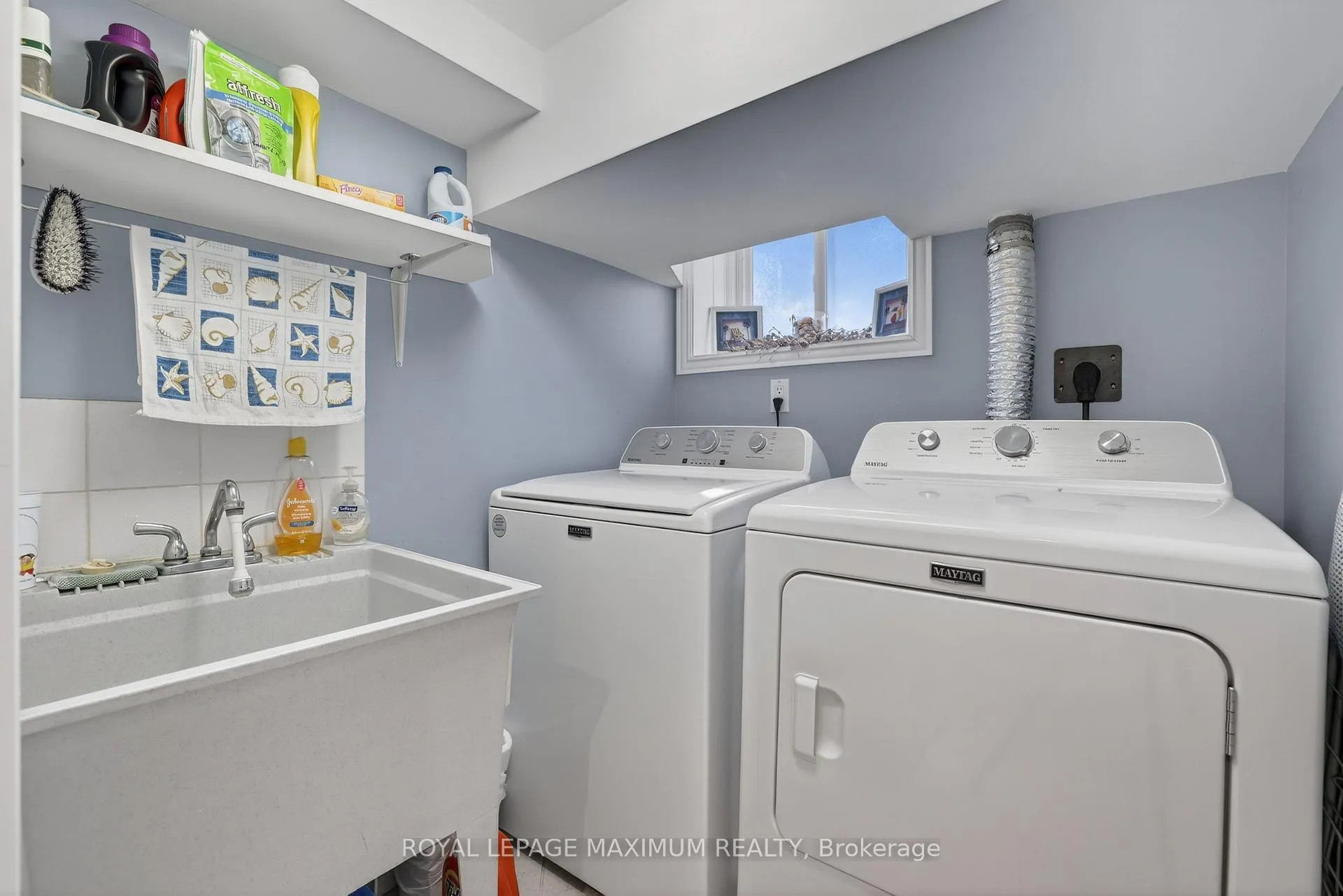 Photo 32 of 163 Durant Avenue, Toronto, East York — HOMEH