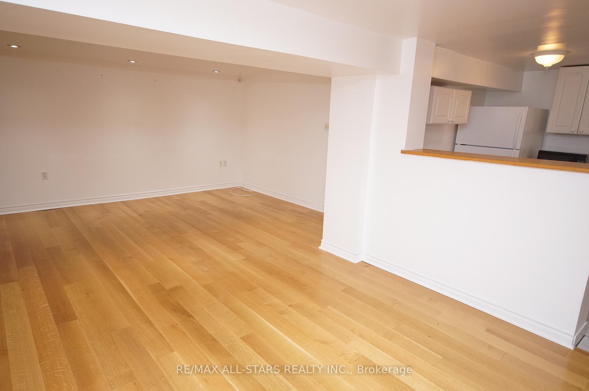 Photo 6 of Unit Bsmt, 30 Doerr Road, Scarborough, Bendale — HOMEH