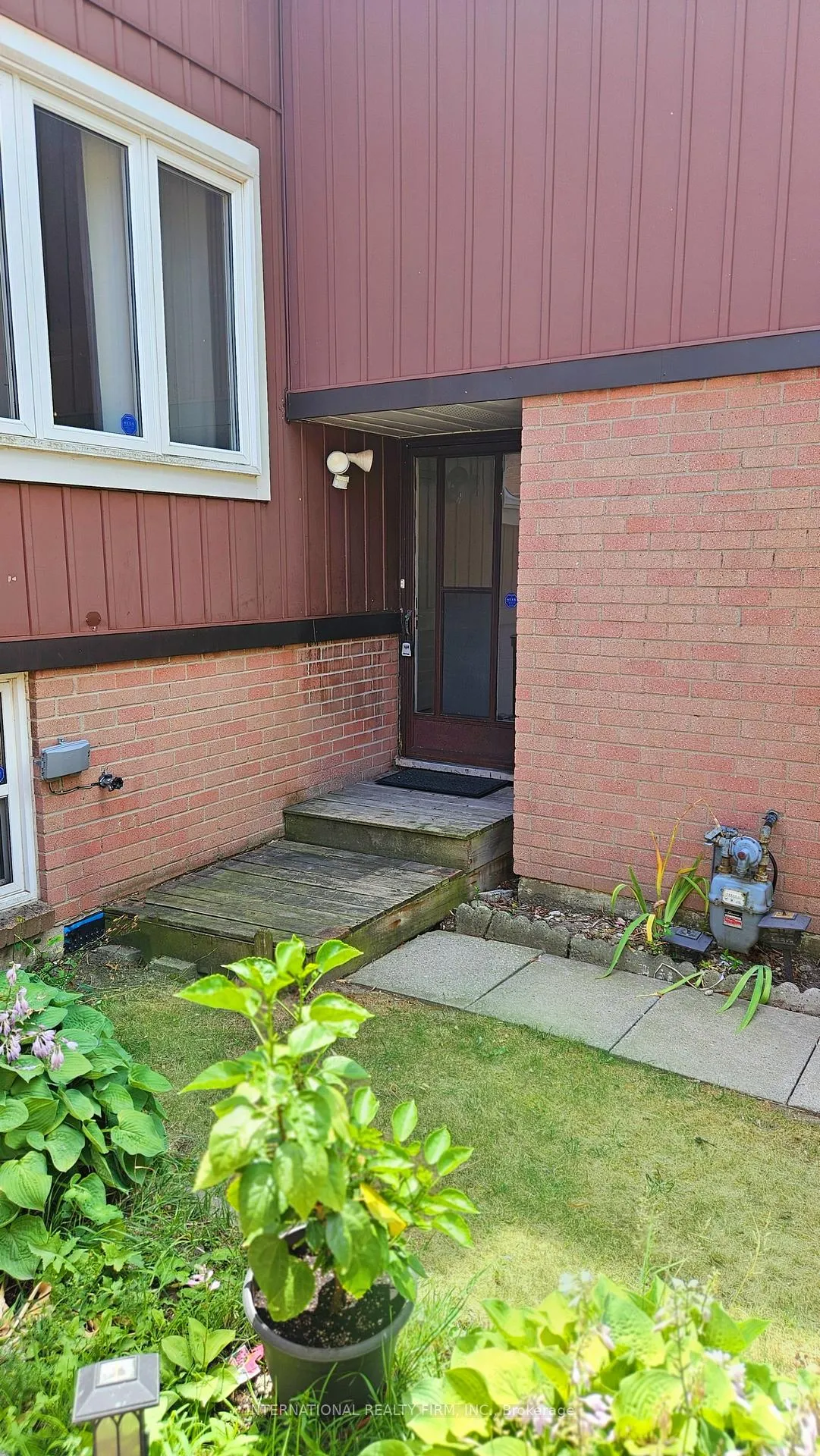 Photo 2 of 47 Parsell Square, Scarborough, Malvern — HOMEH