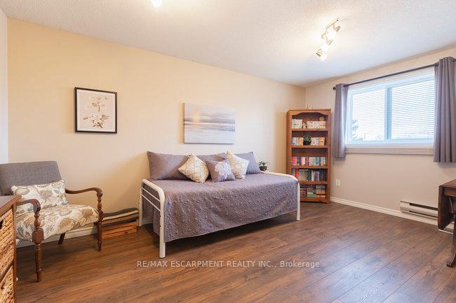 Photo 18 of 150 Keefer Road, Thorold, Confederation Heights — HOMEH