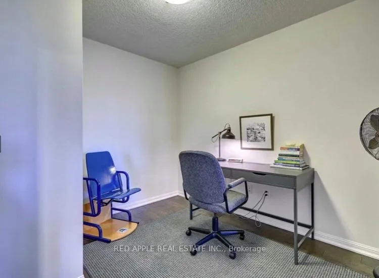 Photo 6 of Unit 716, 400 Adelaide Street E, Toronto, Moss Park — HOMEH