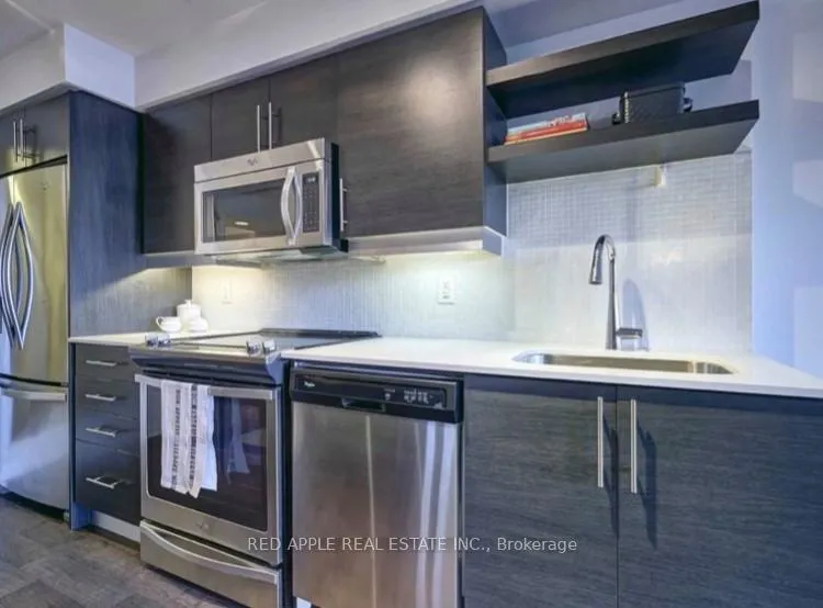 Photo 9 of Unit 716, 400 Adelaide Street E, Toronto, Moss Park — HOMEH