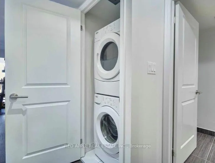 Photo 18 of Unit 716, 400 Adelaide Street E, Toronto, Moss Park — HOMEH