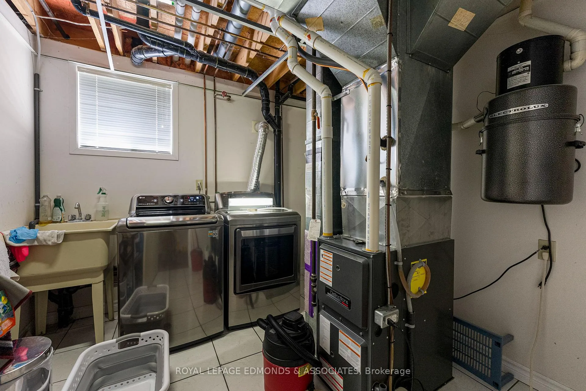Photo 34 of 508 O'brien Street, Pembroke — HOMEH