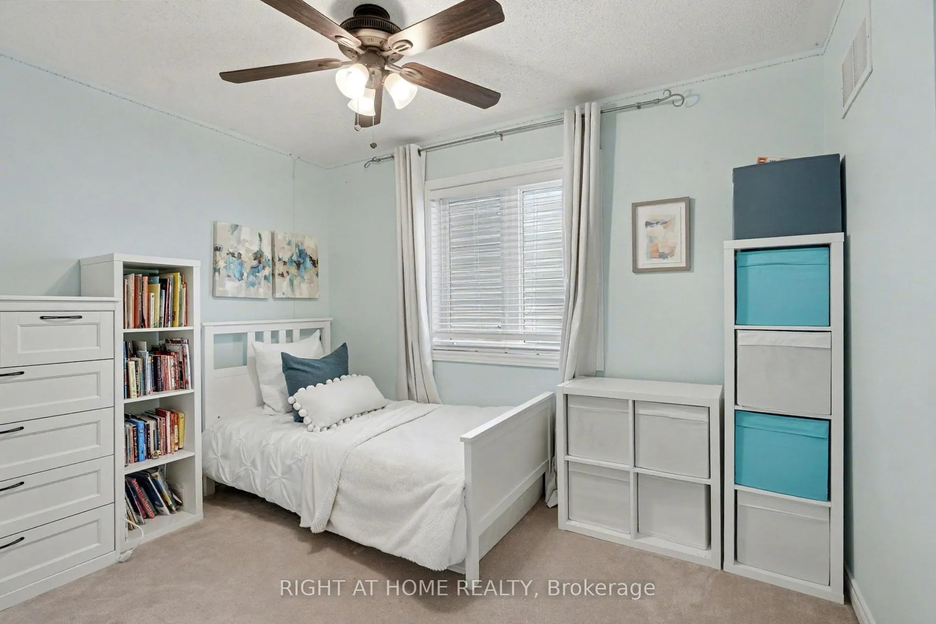 Photo 15 of 88 Buttercup Crescent, Hamilton, Waterdown — HOMEH