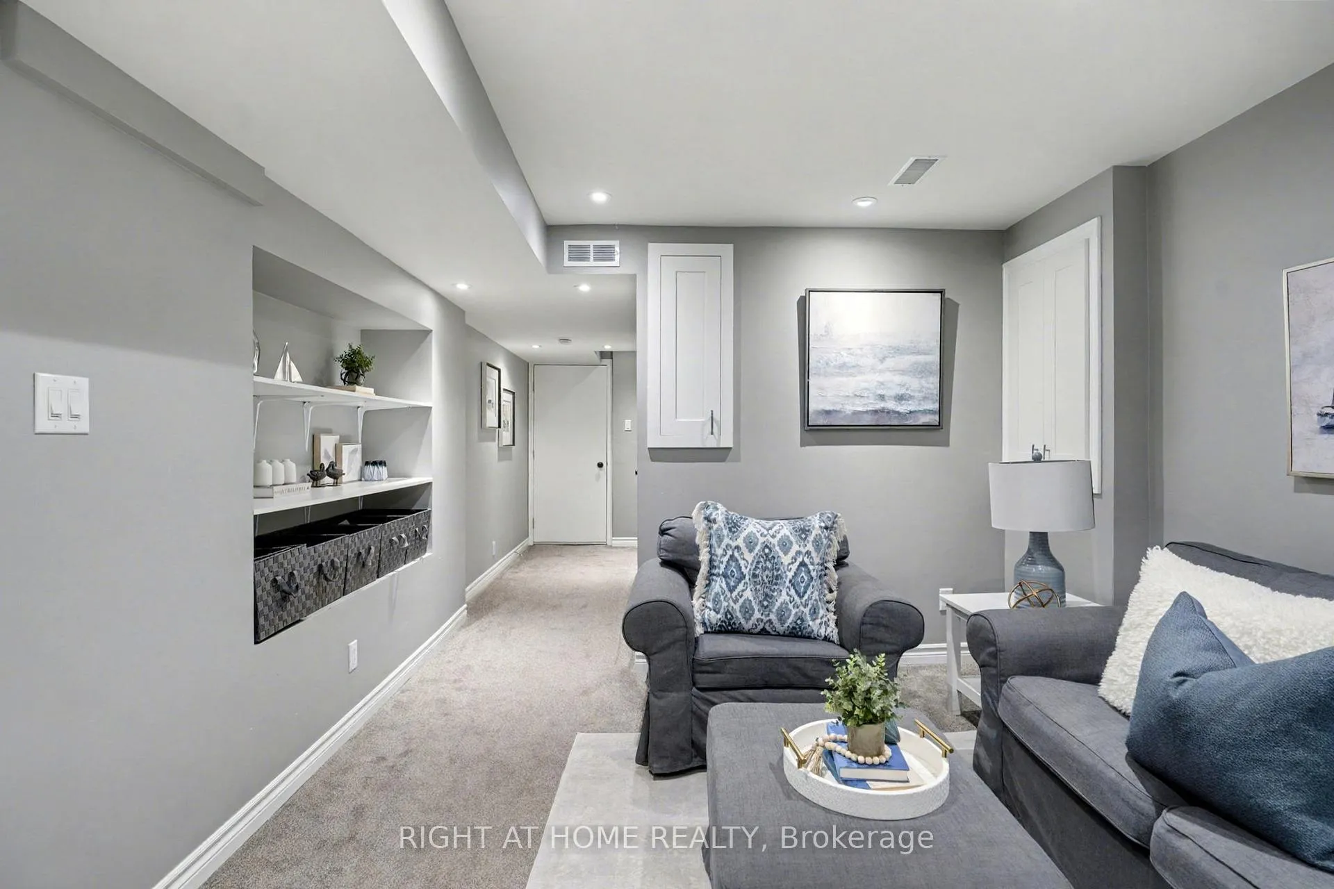 Photo 24 of 88 Buttercup Crescent, Hamilton, Waterdown — HOMEH