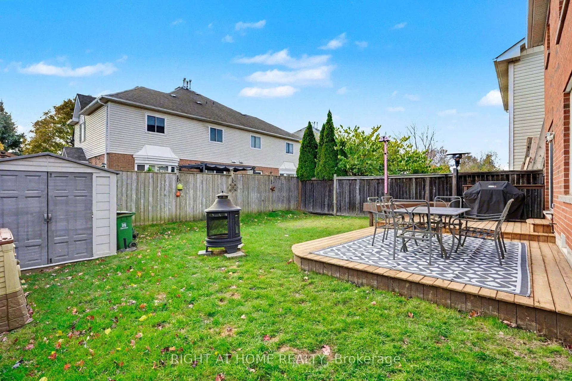 Photo 30 of 88 Buttercup Crescent, Hamilton, Waterdown — HOMEH