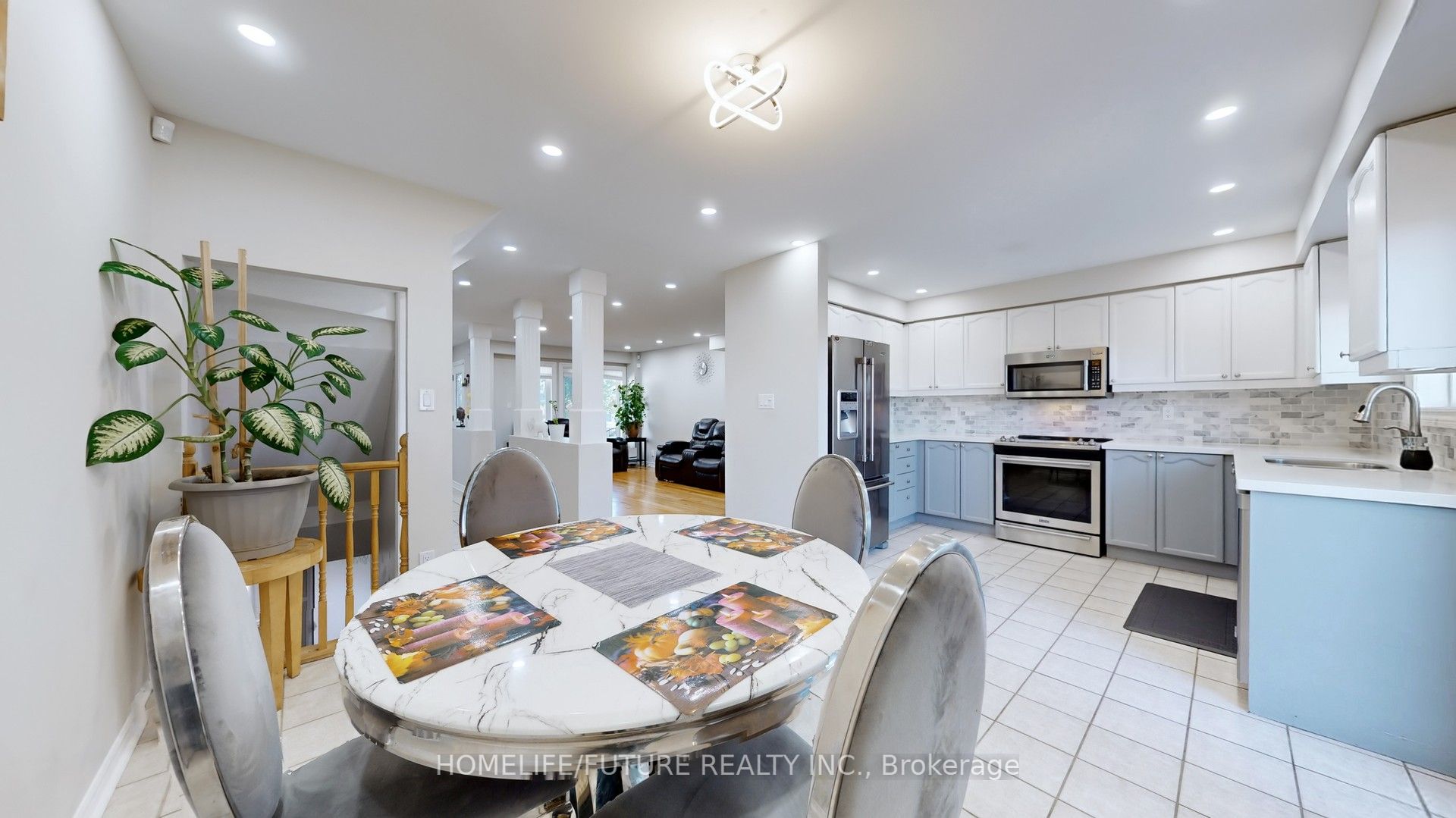Photo 49 of 75 Shady Lane Crescent, Clarington, Bowmanville — HOMEH