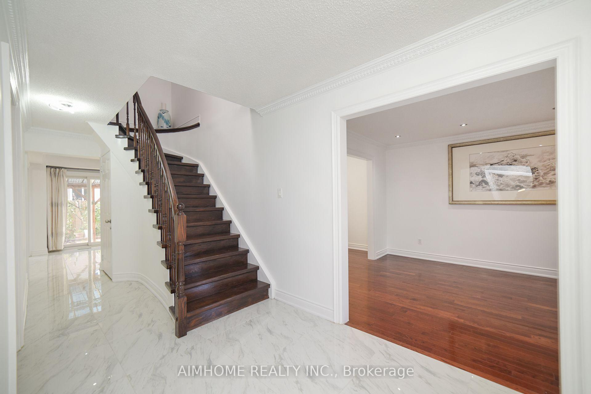 Photo 6 of 213 Hupfield Trail, Scarborough, Malvern — HOMEH