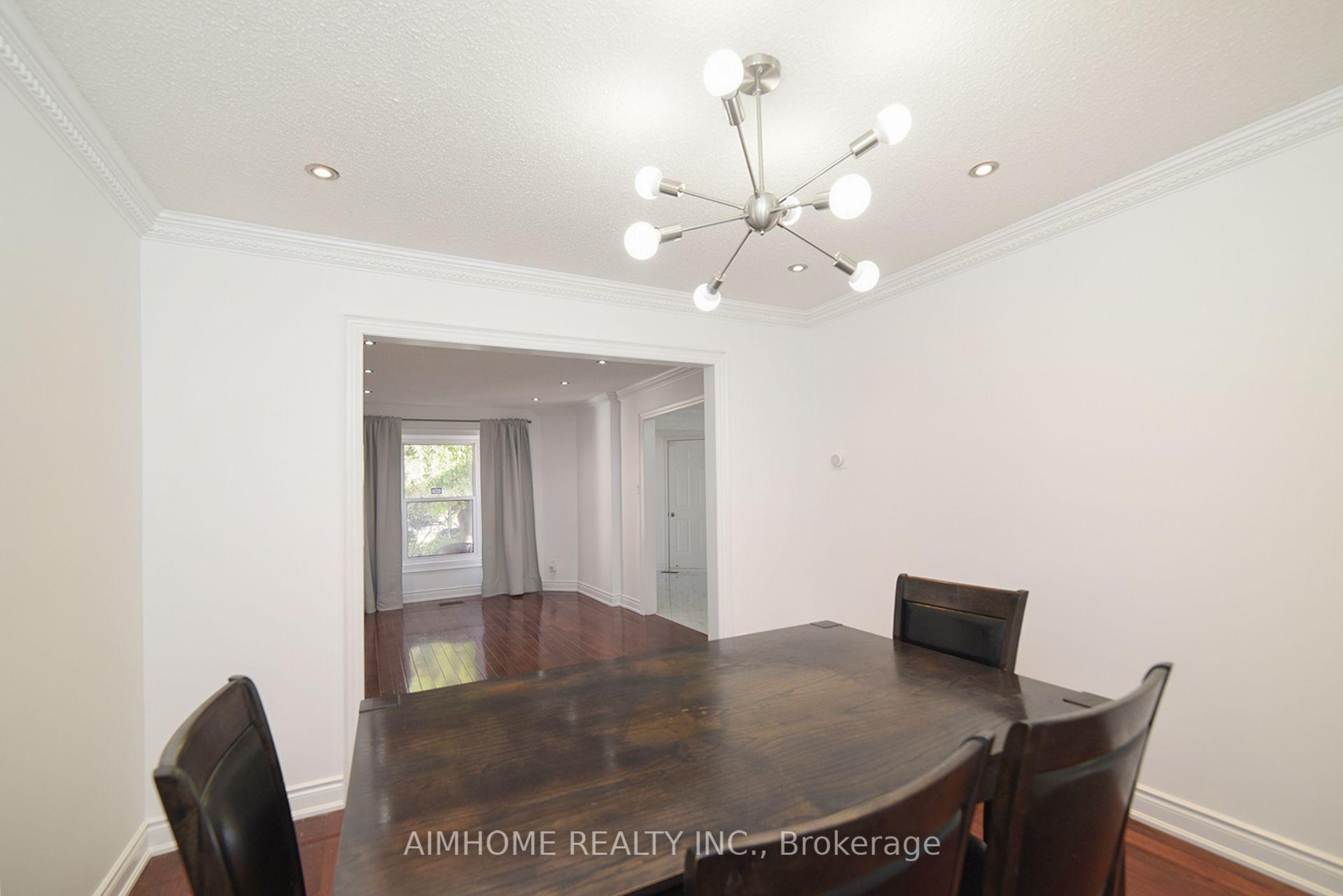 Photo 13 of 213 Hupfield Trail, Scarborough, Malvern — HOMEH
