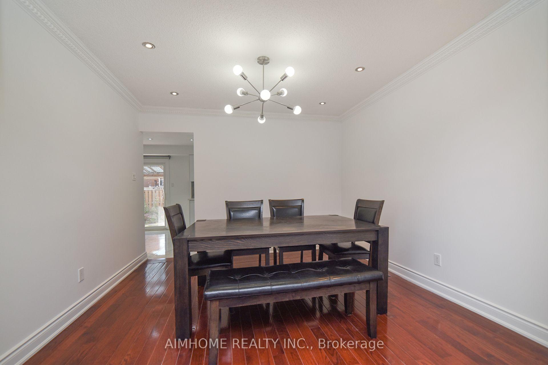 Photo 14 of 213 Hupfield Trail, Scarborough, Malvern — HOMEH