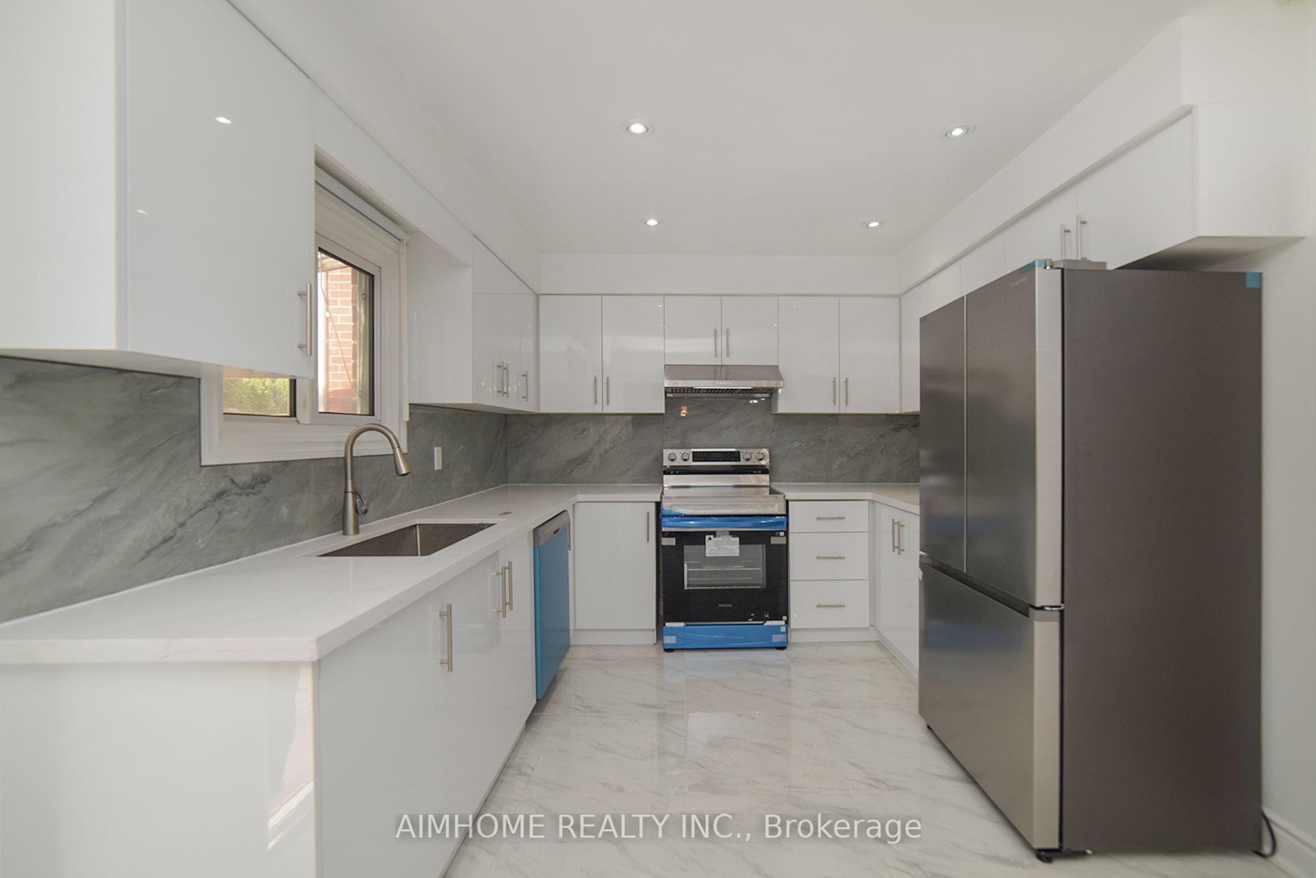 Photo 19 of 213 Hupfield Trail, Scarborough, Malvern — HOMEH
