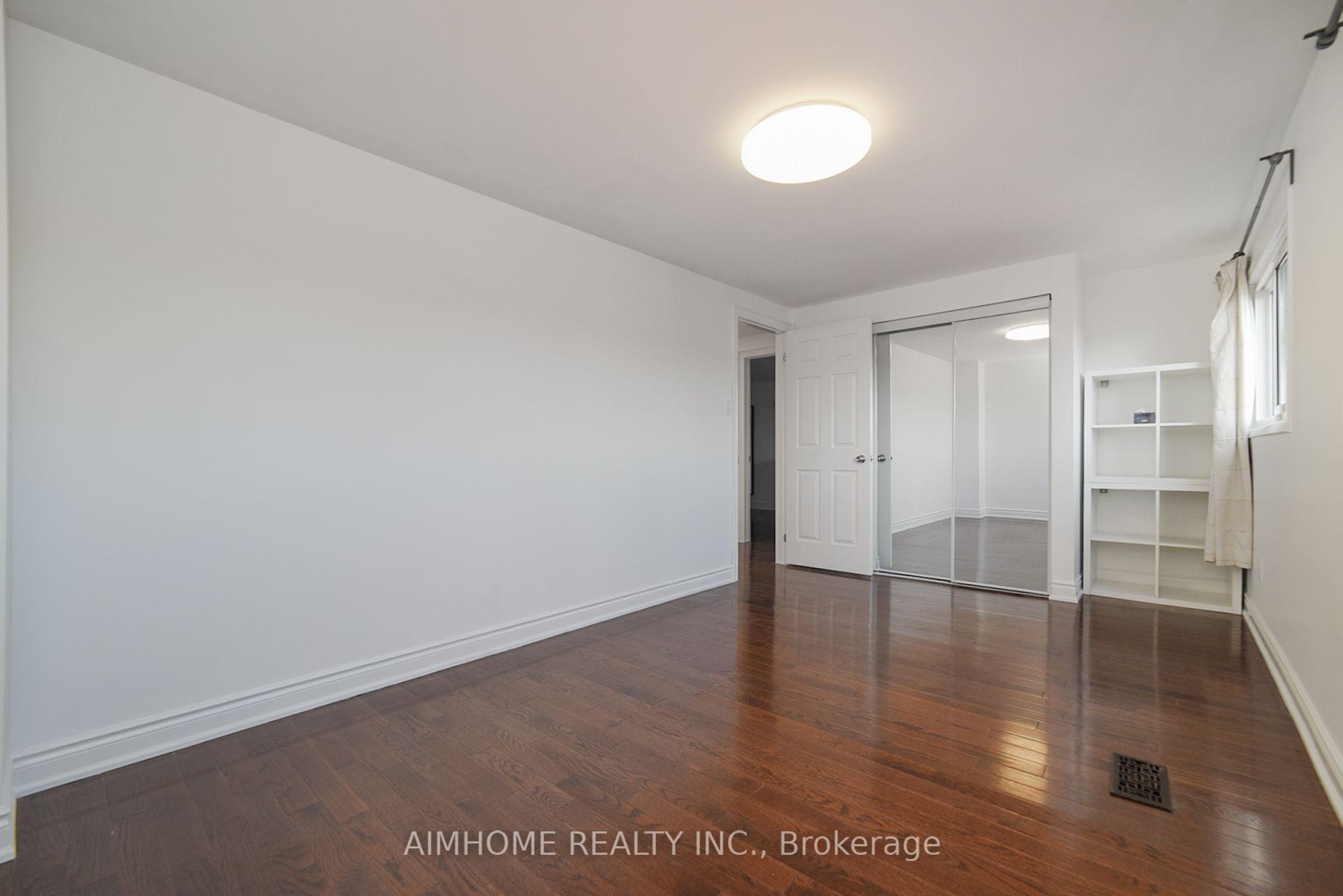 Photo 27 of 213 Hupfield Trail, Scarborough, Malvern — HOMEH