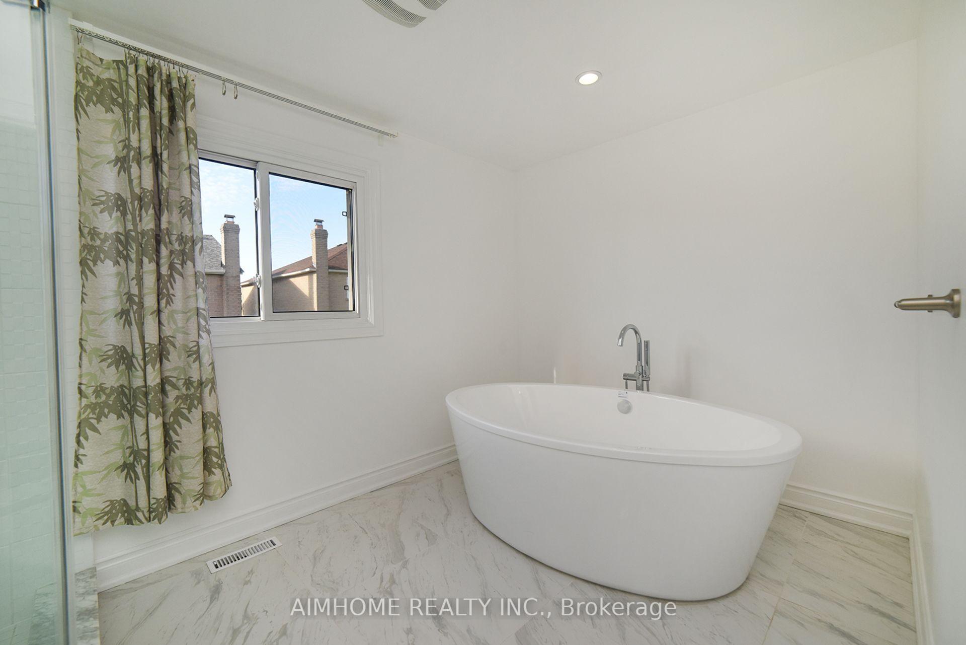 Photo 31 of 213 Hupfield Trail, Scarborough, Malvern — HOMEH