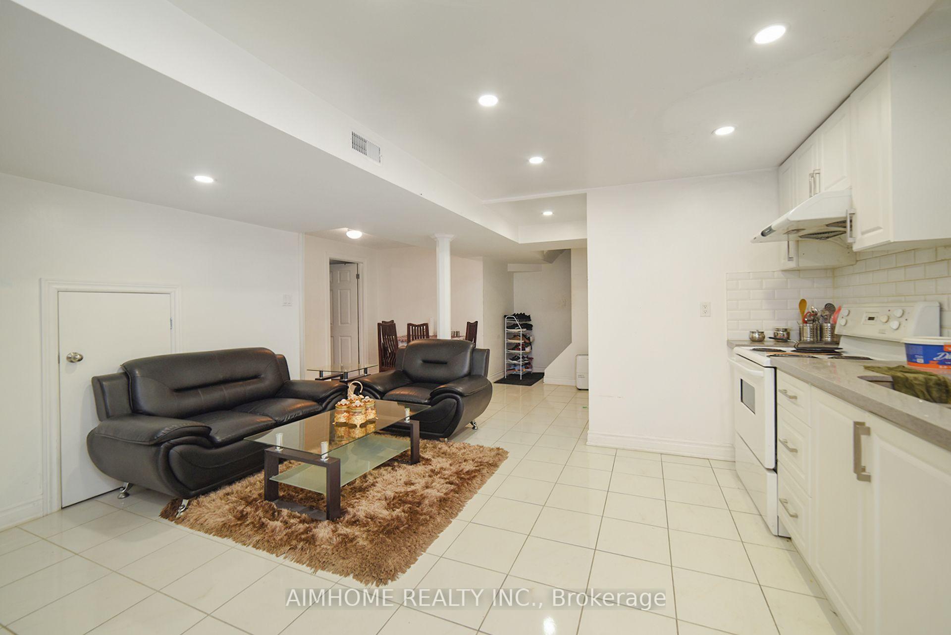 Photo 40 of 213 Hupfield Trail, Scarborough, Malvern — HOMEH