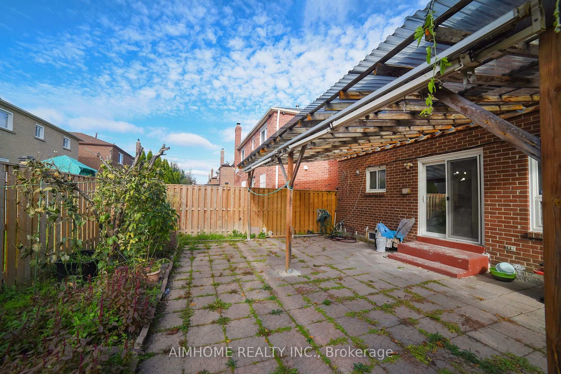 Photo 44 of 213 Hupfield Trail, Scarborough, Malvern — HOMEH