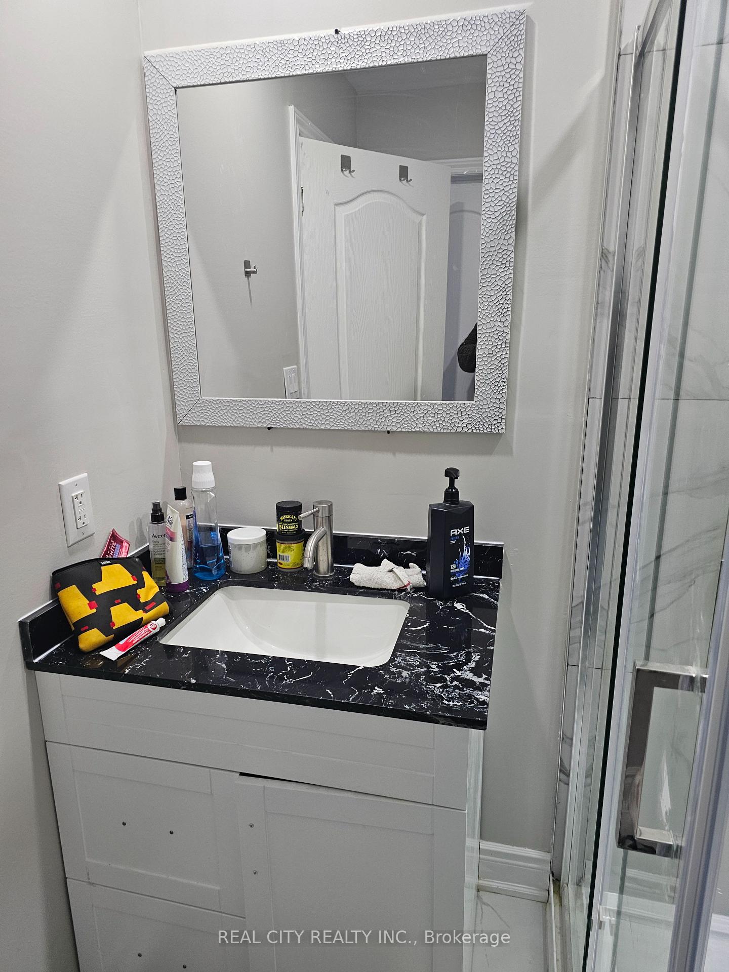 Photo 5 of 132 Sunset Way, Thorold, Rolling Meadows — HOMEH