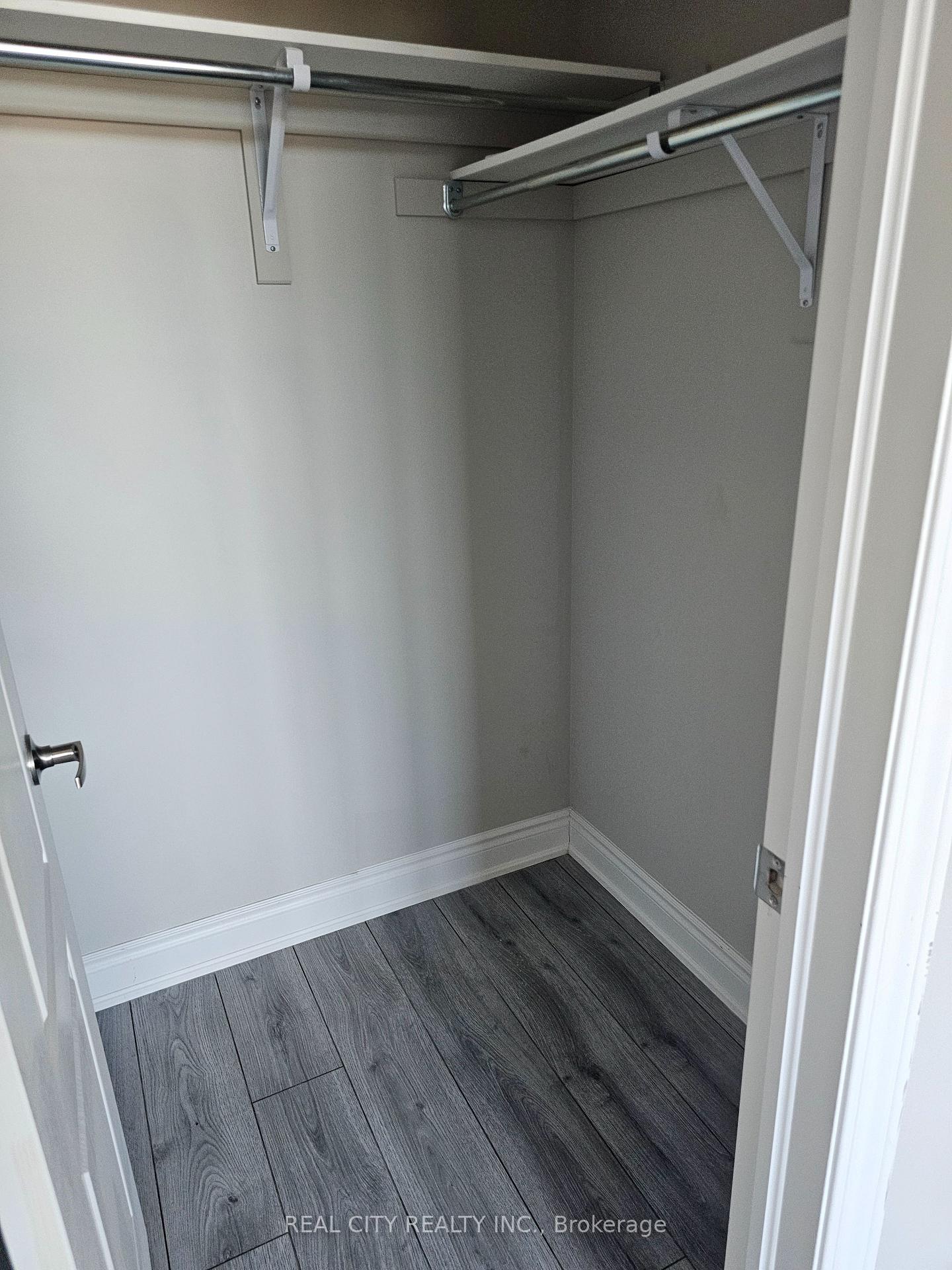 Photo 15 of 132 Sunset Way, Thorold, Rolling Meadows — HOMEH