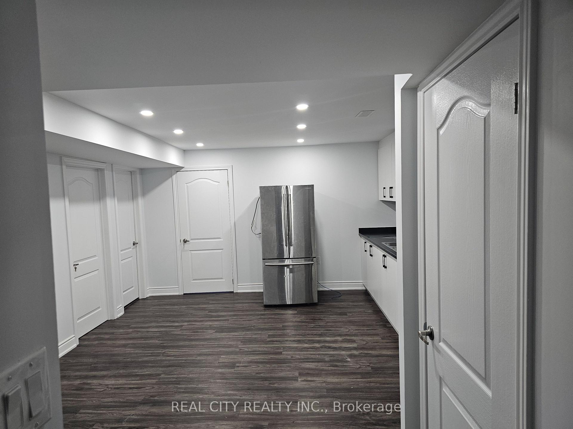 Photo 20 of 132 Sunset Way, Thorold, Rolling Meadows — HOMEH