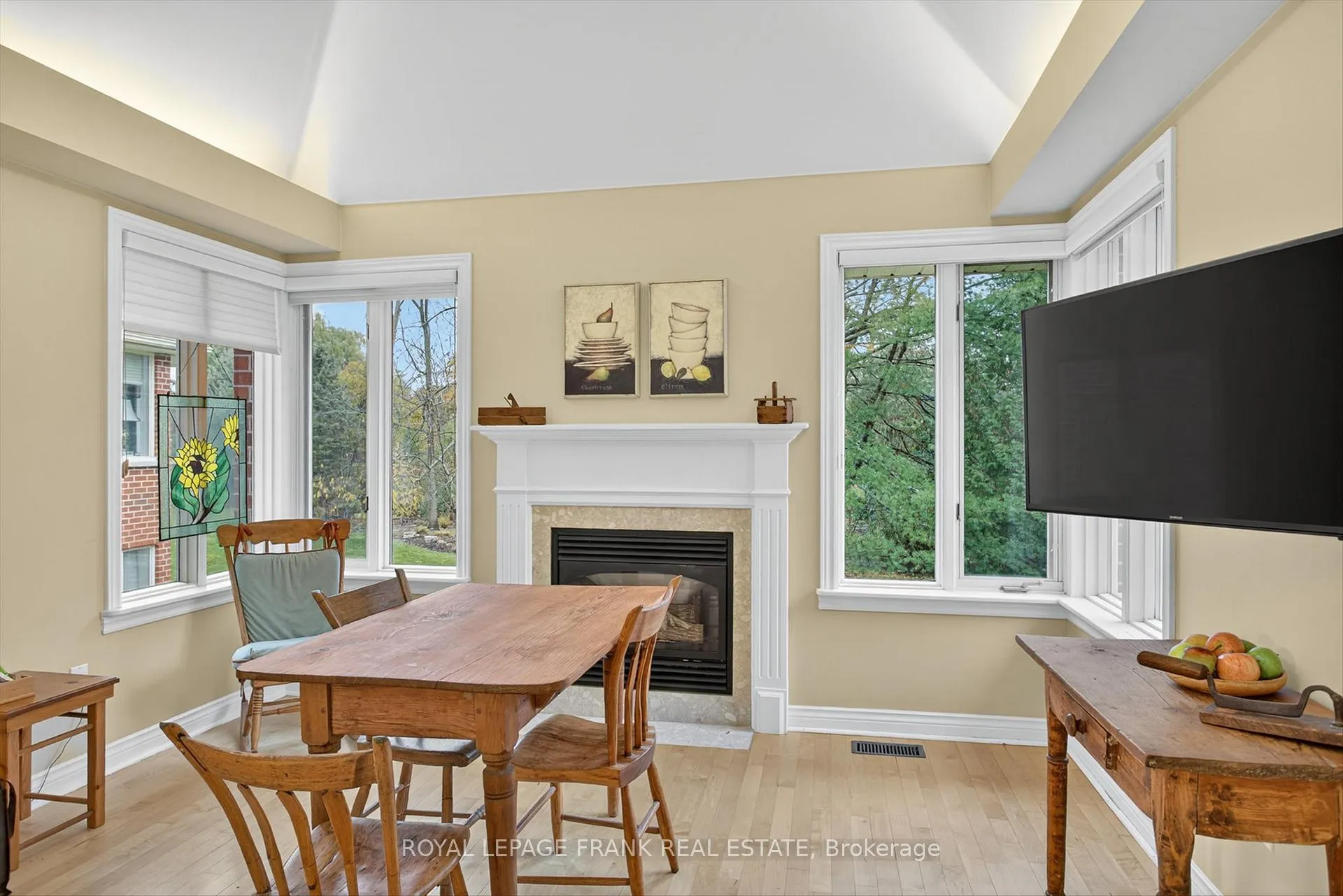Photo 15 of Unit 8, 1121 Armour Road, Peterborough, Ashburnham Ward 4 — HOMEH