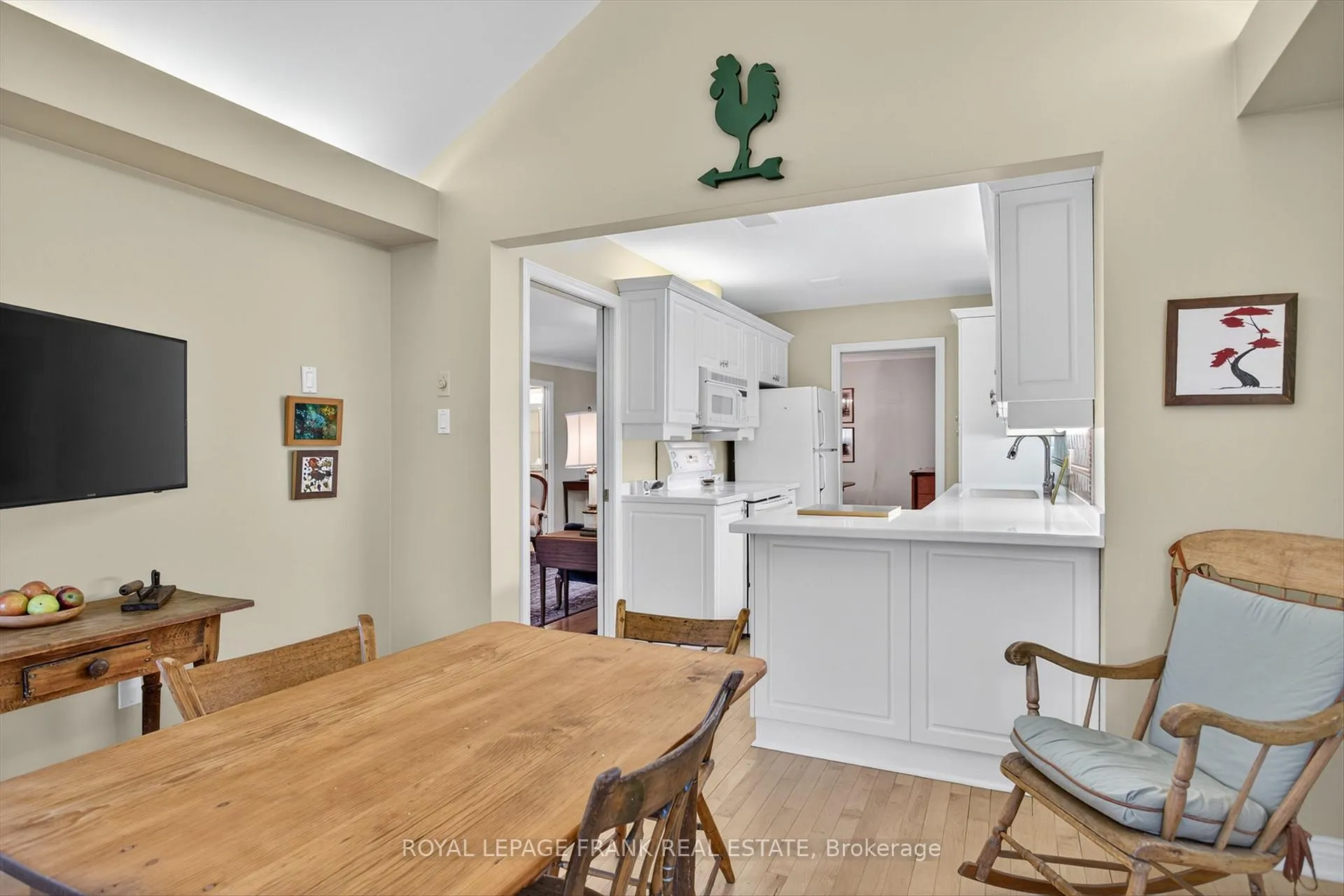 Photo 16 of Unit 8, 1121 Armour Road, Peterborough, Ashburnham Ward 4 — HOMEH