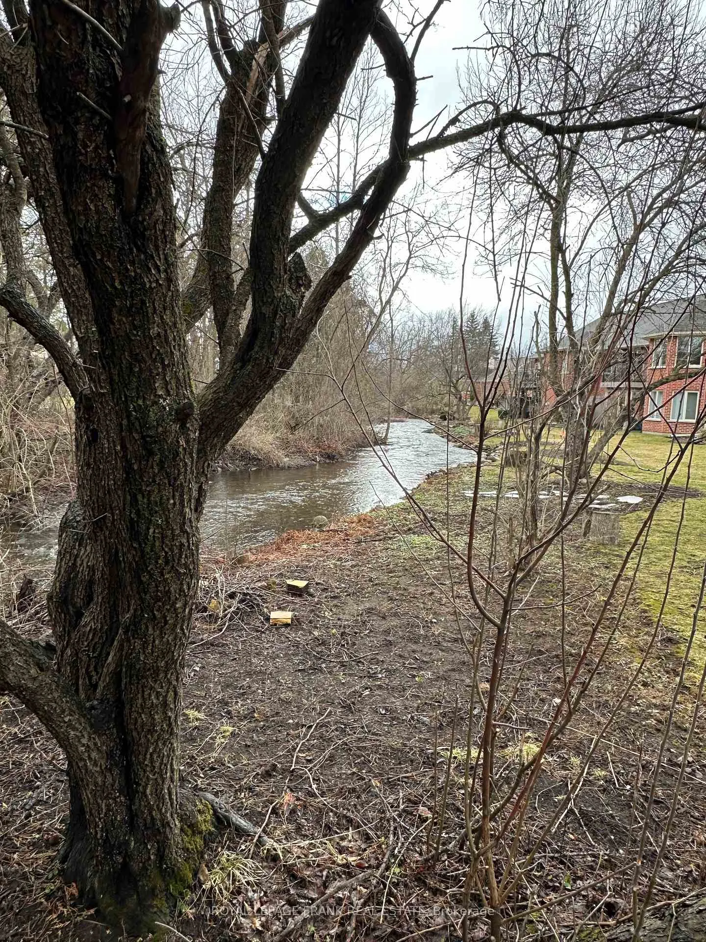 Photo 33 of Unit 8, 1121 Armour Road, Peterborough, Ashburnham Ward 4 — HOMEH