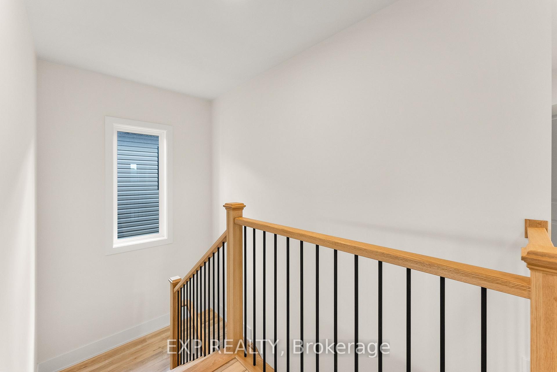 Photo 20 of 41 Alicia Crescent, Thorold, Hurricane/Merrittville — HOMEH