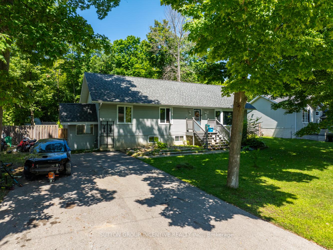 Photo 1 of 37 St. Laurent Boulevard S, Tiny, Rural Tiny — HOMEH