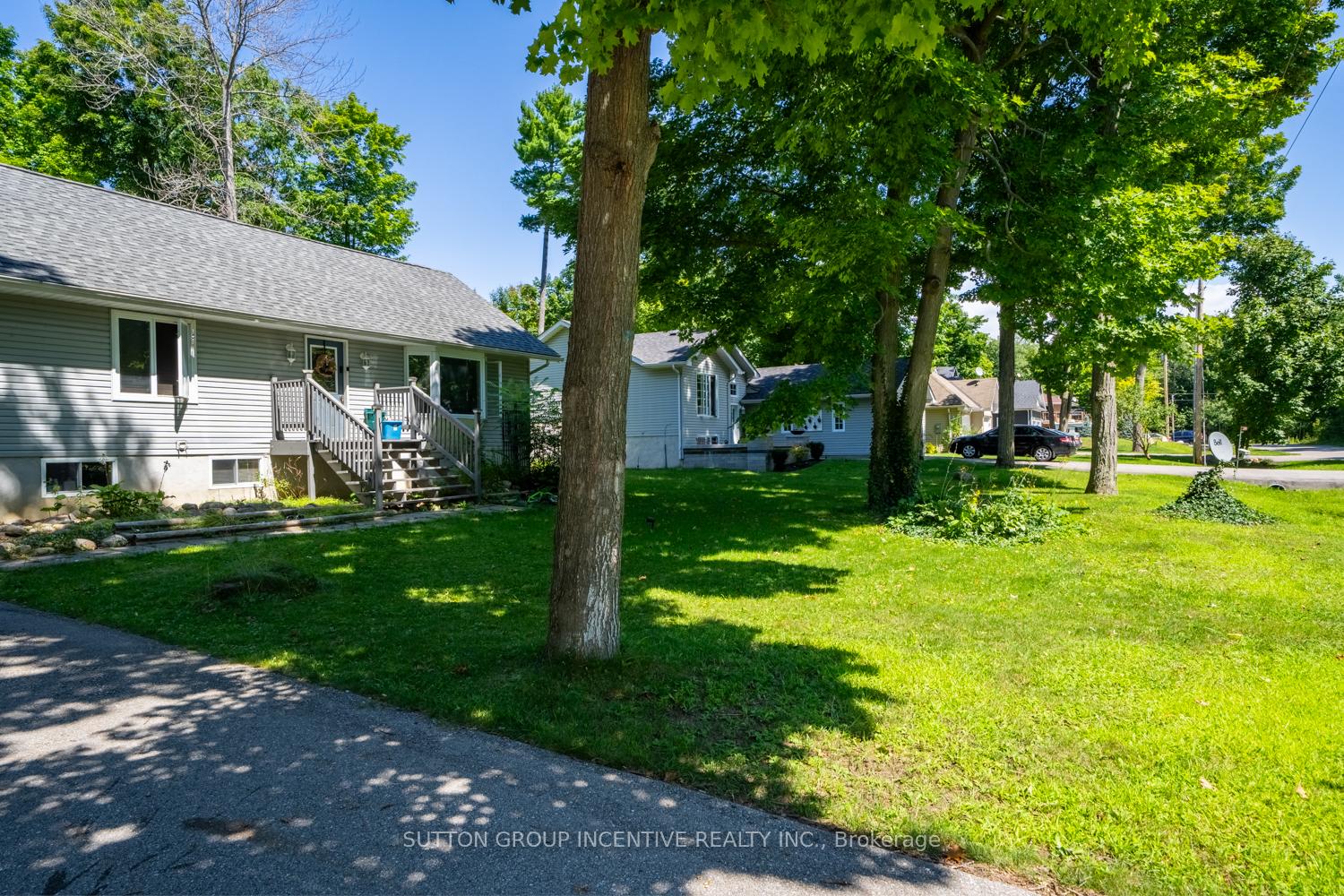 Photo 18 of 37 St. Laurent Boulevard S, Tiny, Rural Tiny — HOMEH
