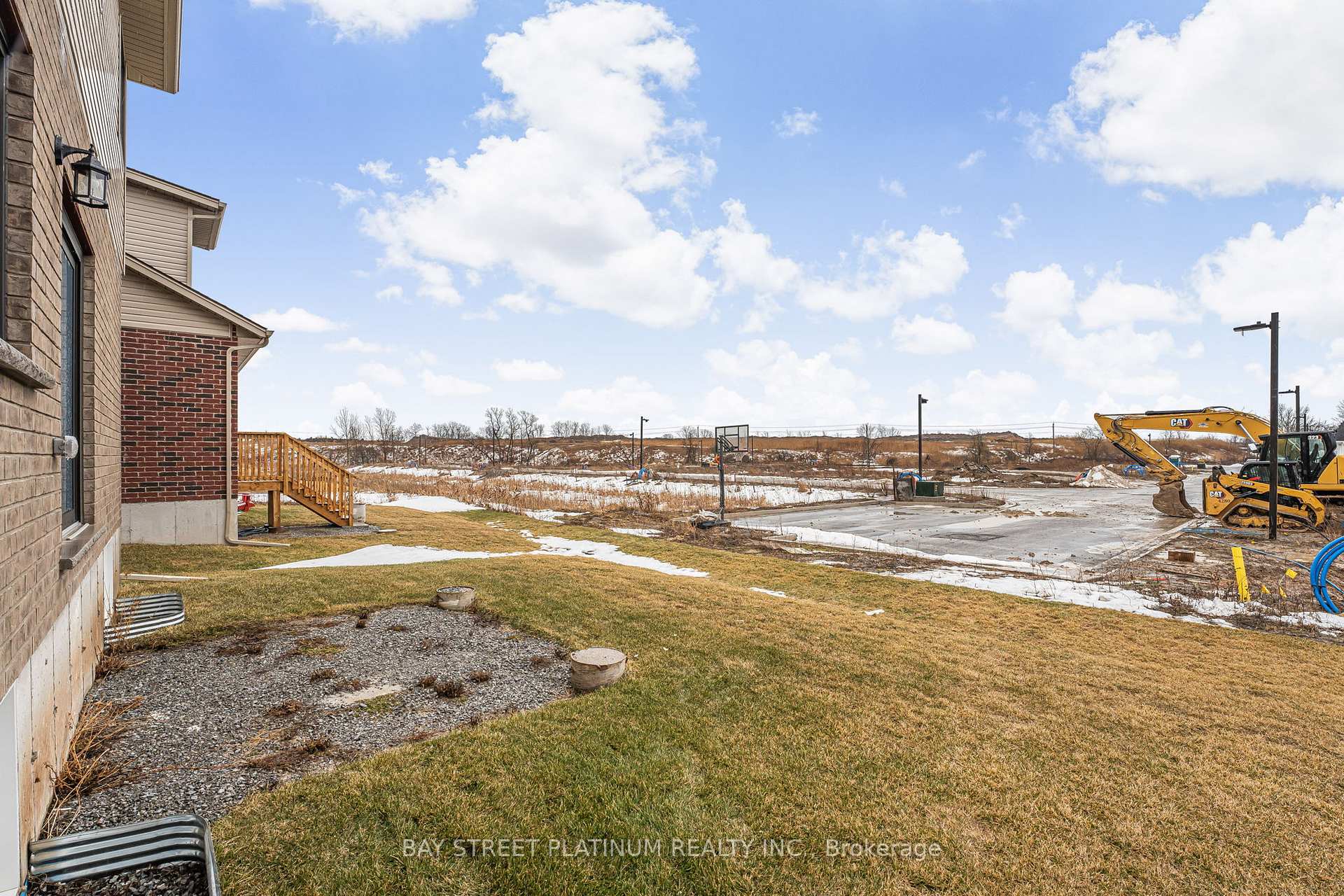 Photo 22 of 15 Alicia Cres, Thorold, Hurricane/Merrittville — HOMEH