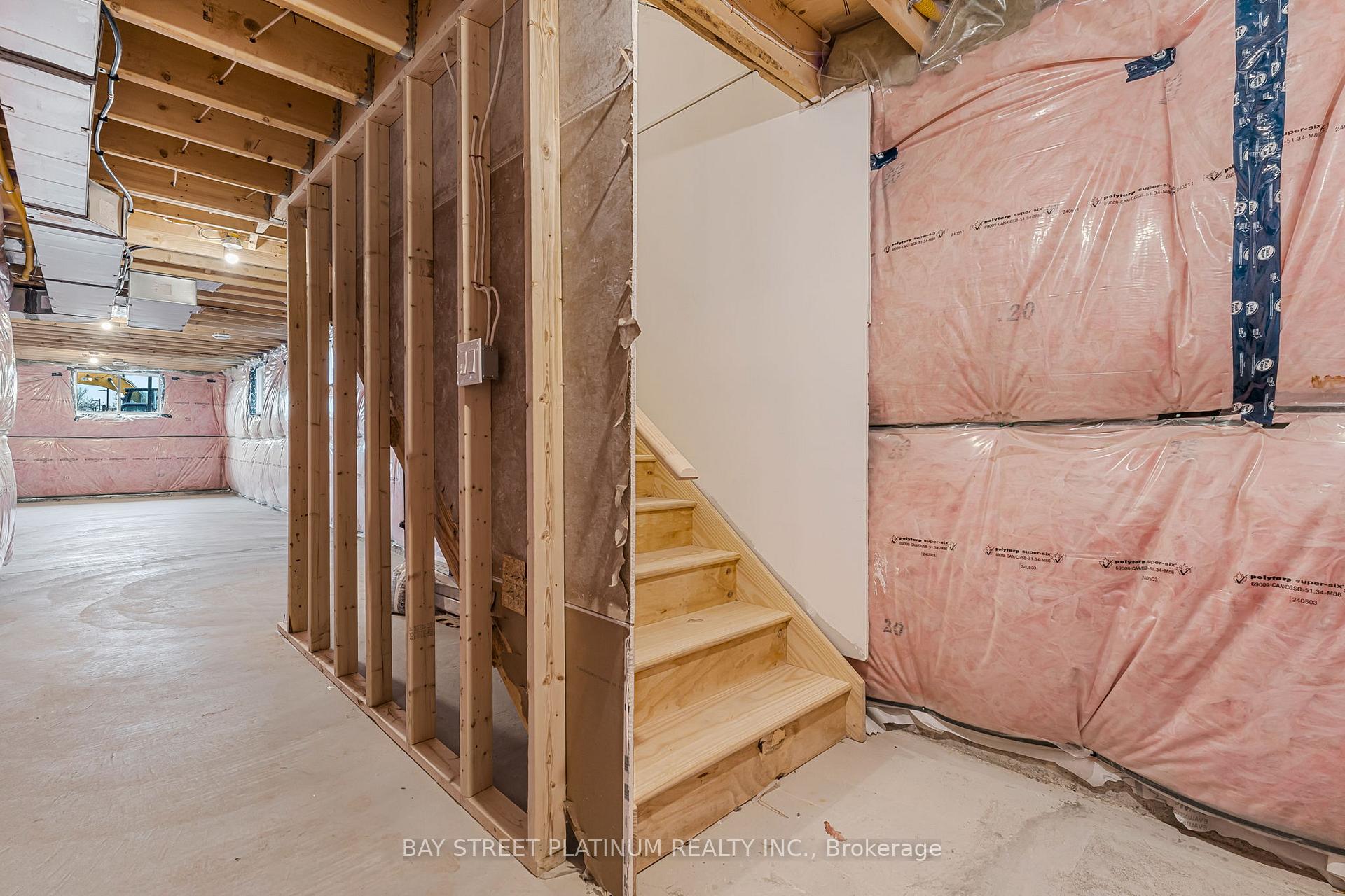 Photo 25 of 15 Alicia Cres, Thorold, Hurricane/Merrittville — HOMEH